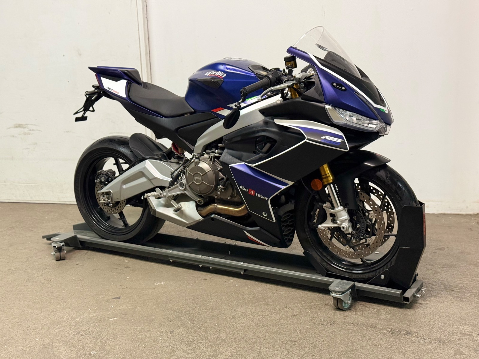 Supersportler Aprilia RS 660 Speziallackierung – verkauft von Rheingau Bikes