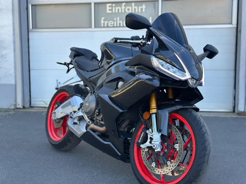 Supersportler Aprilia RS 660 Vollcarbon – verkauft von Rheingau Bikes