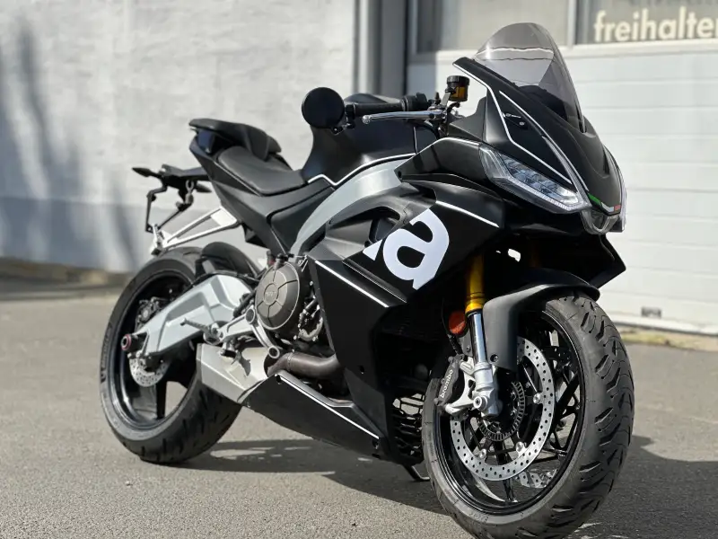 Aprilia Rs 660